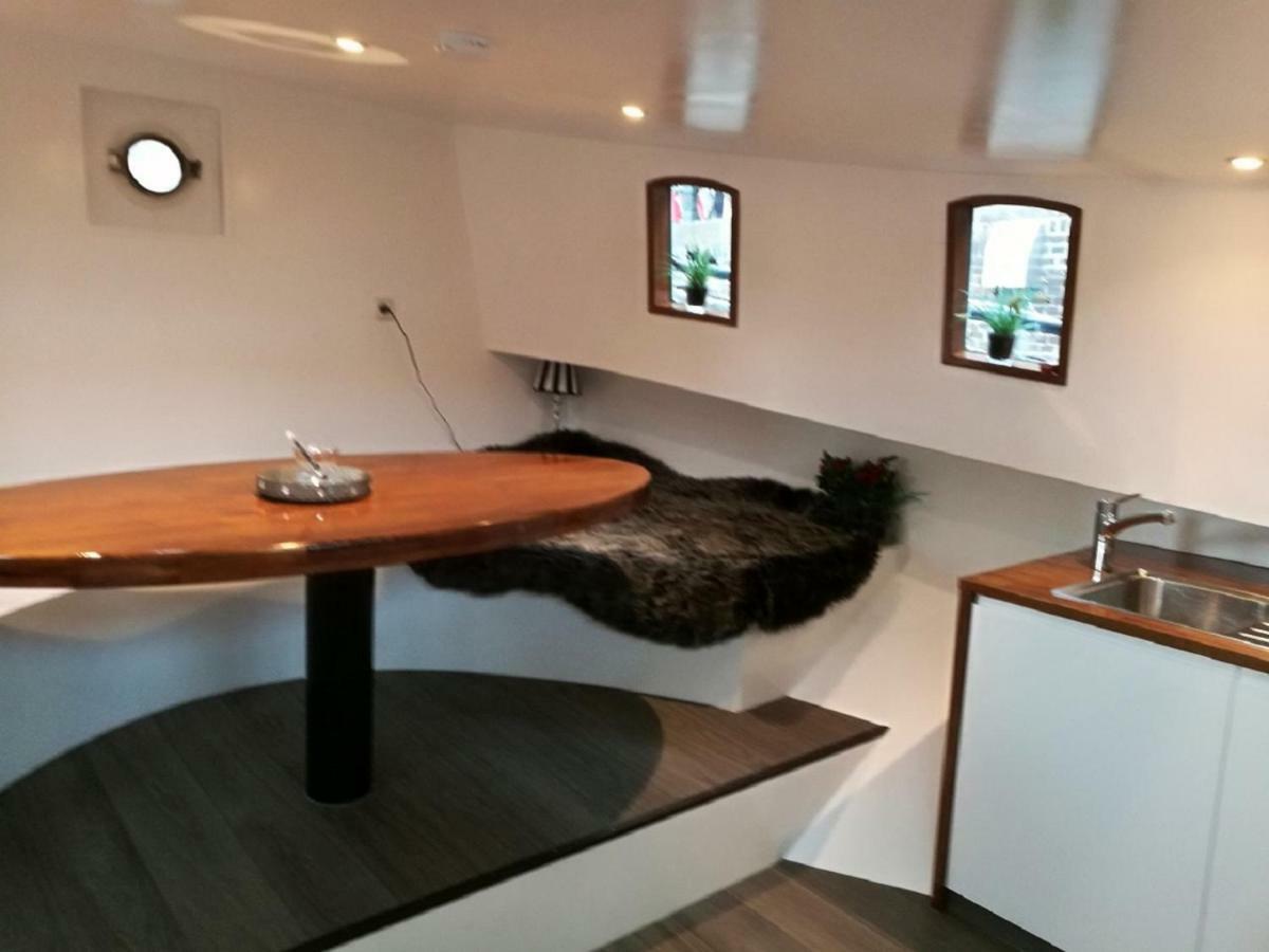 Houseboat Rose Apartment Amsterdam Luaran gambar